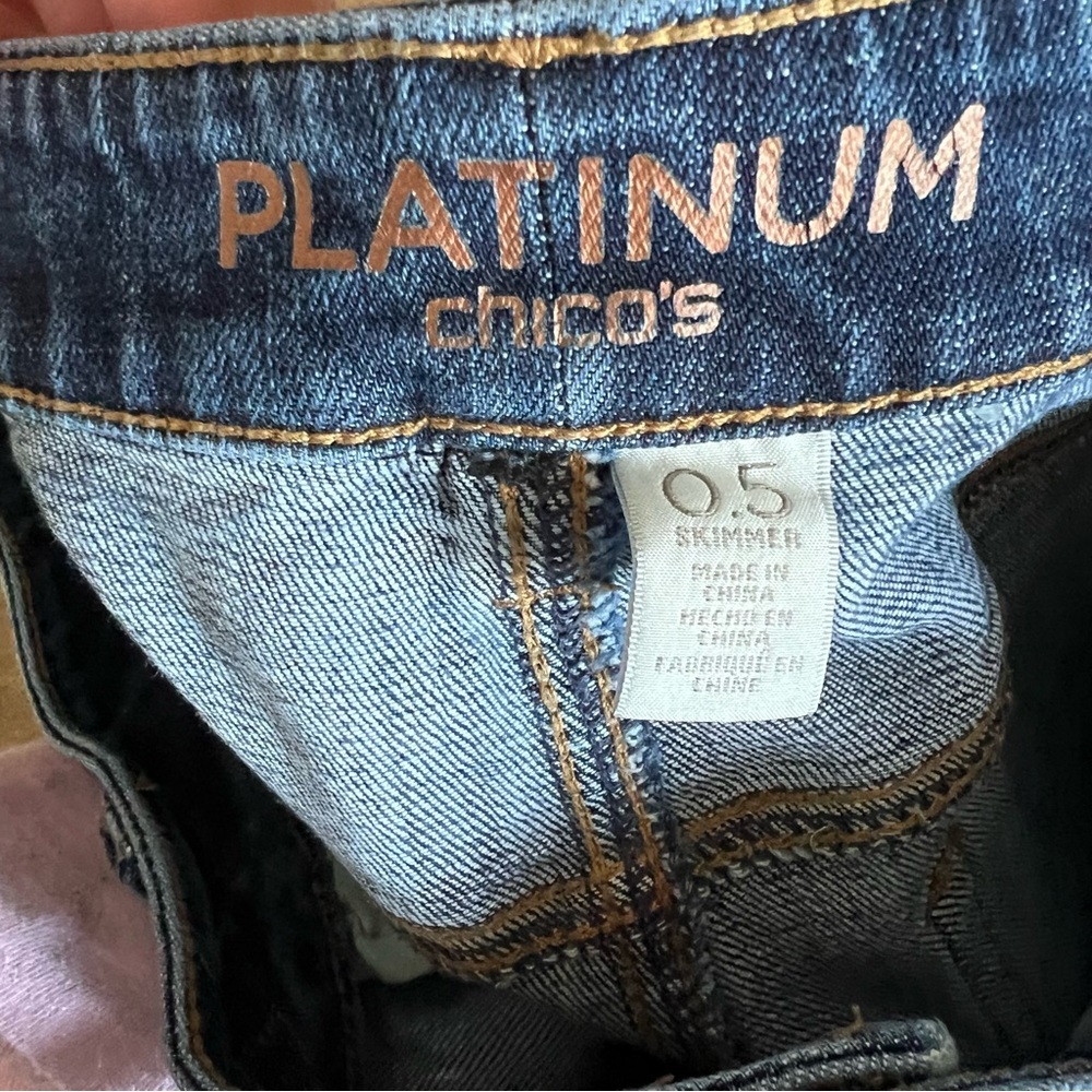 Chico’s Platinum Skimmer Distressed Blue Jeans - Picture 2 of 6